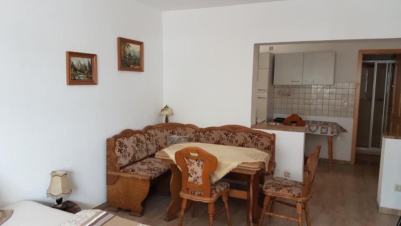 Kleine Ferienwohnung Schortestrasse 일메나우 외부 사진